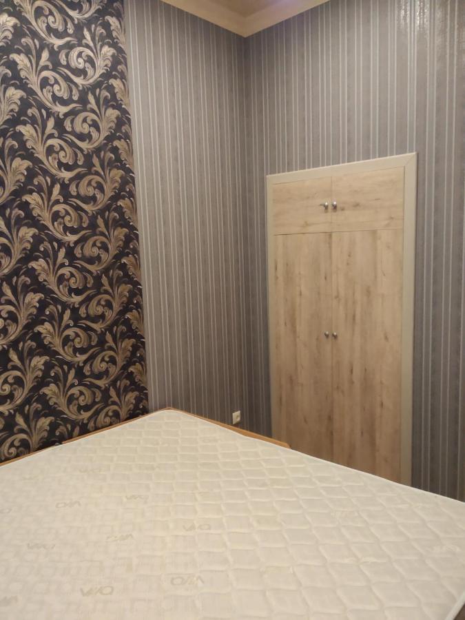New Apartment In Old City Баку Екстериор снимка